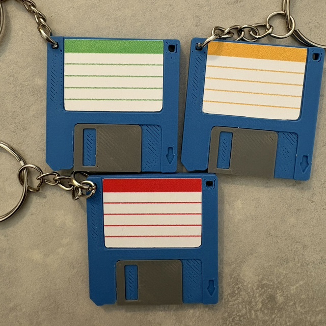 Keychain - Floppy NFC
