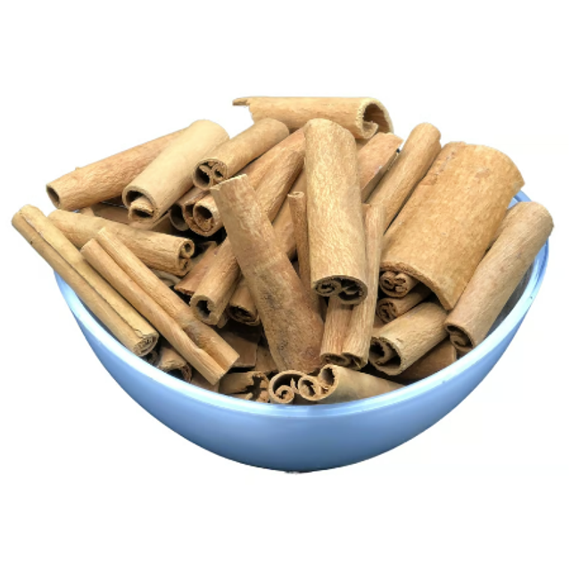 Canela em lasca cortada (E0053)