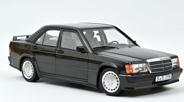 Mercedes Benz 190 E 2.3-16 1984  schwarz met. Norev 1:18