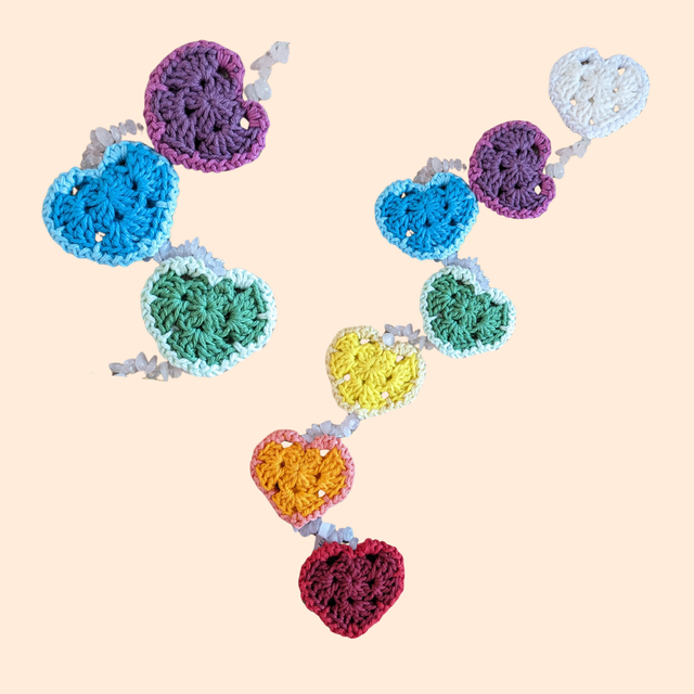 Guirlande de chakras "Cœurs &amp; quartz rose" 