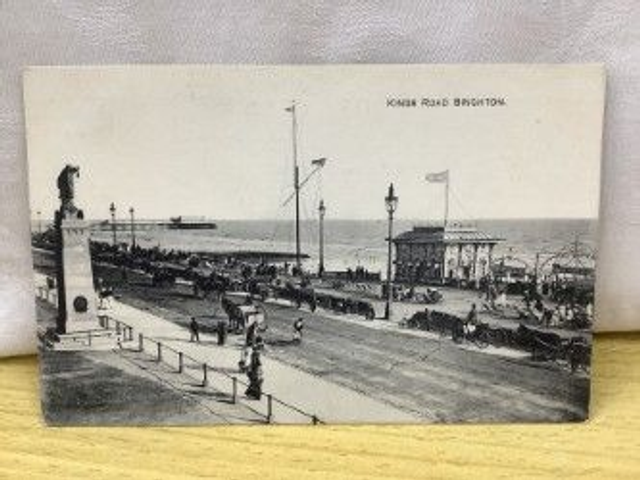 Brighton, Kings Road, Sussex, Series No.487 postcard.  Our Ref No R86 £2.25