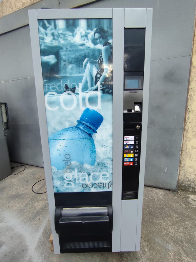 Distributeur Necta Diesis