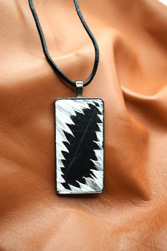 Collier faisan blanc du Canada