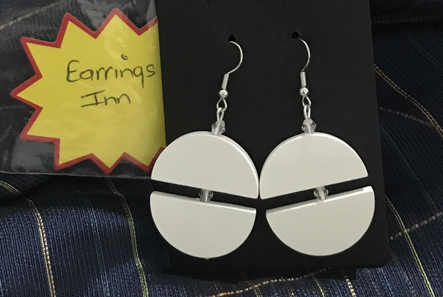 White Wood Dangling Earrings-SWDE29