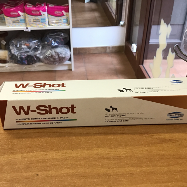 W-SHOT ALIMENTO COMPLETAMENTARE IN PASTA CANE/GATTO 8057432771598