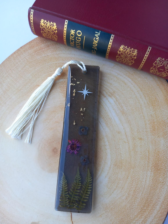 Marques-page Mystic  (1)