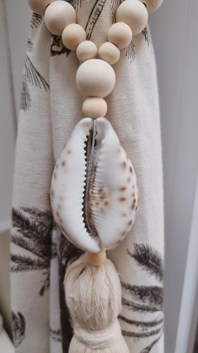 Embrasse tigris - pompon beige