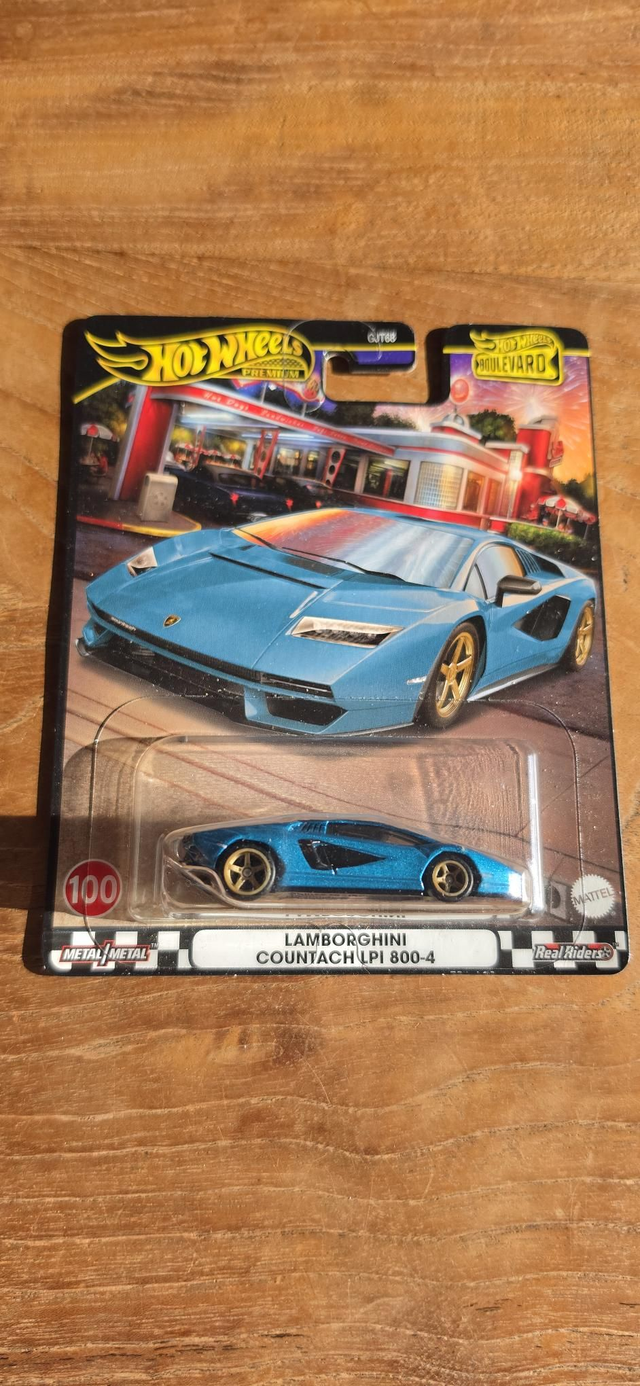Lamborghini countach lpi 800-4