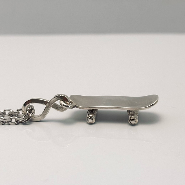 Pendentif Skate- board
