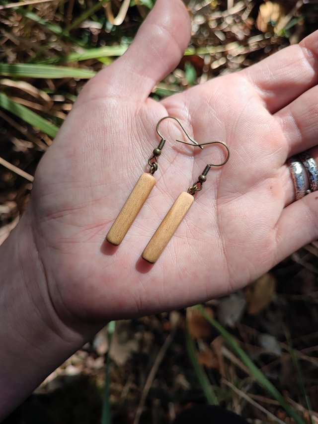 Boucles d'Oreilles en Bois d'Olivier et Laiton Vieilli