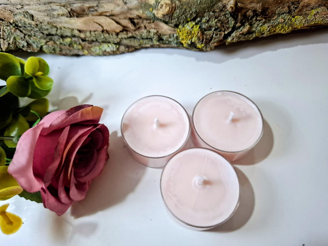 VELA TÉ ROSA BULGARA Y VAINILLA 