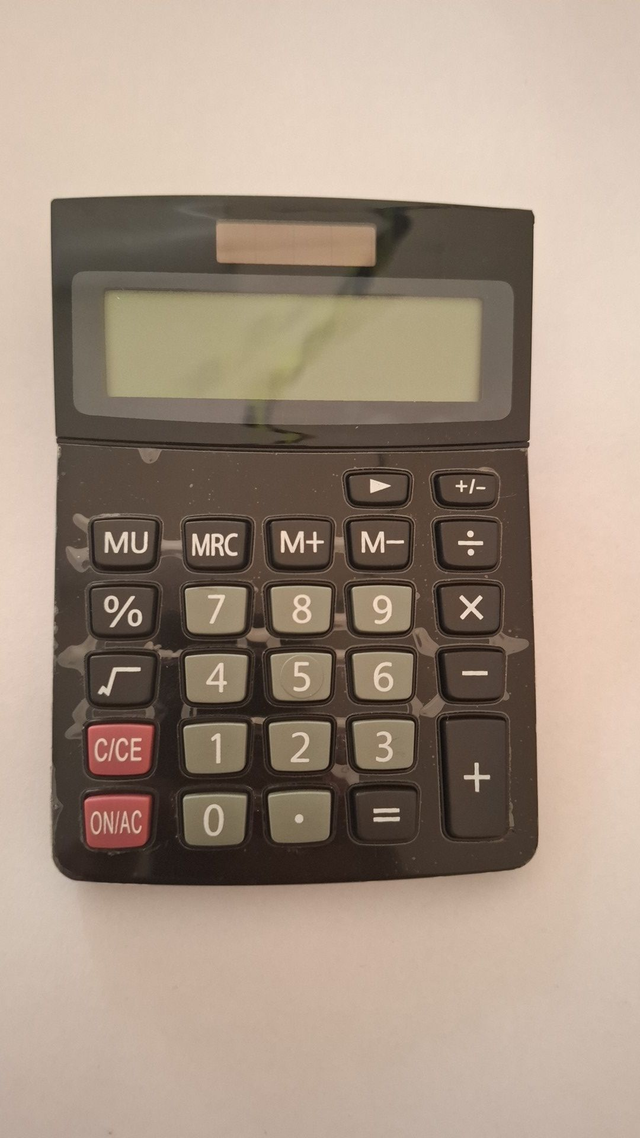 Miniräknare Svart ( beställningsvara )