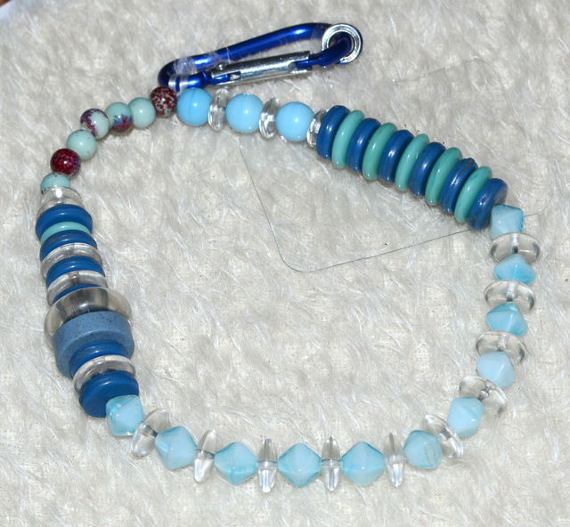 D14 - Dragonne téléphone perles acrylique