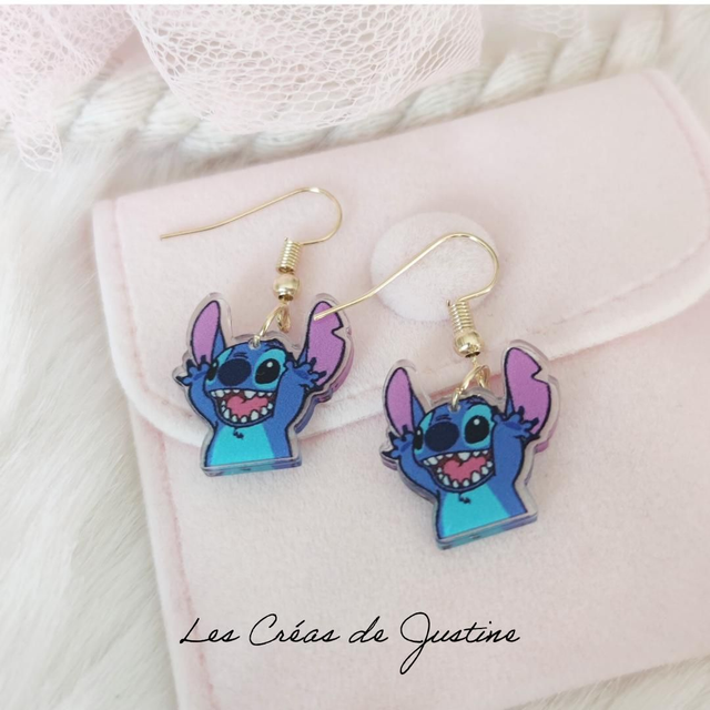 Boucles d&#039;oreilles Stitch 