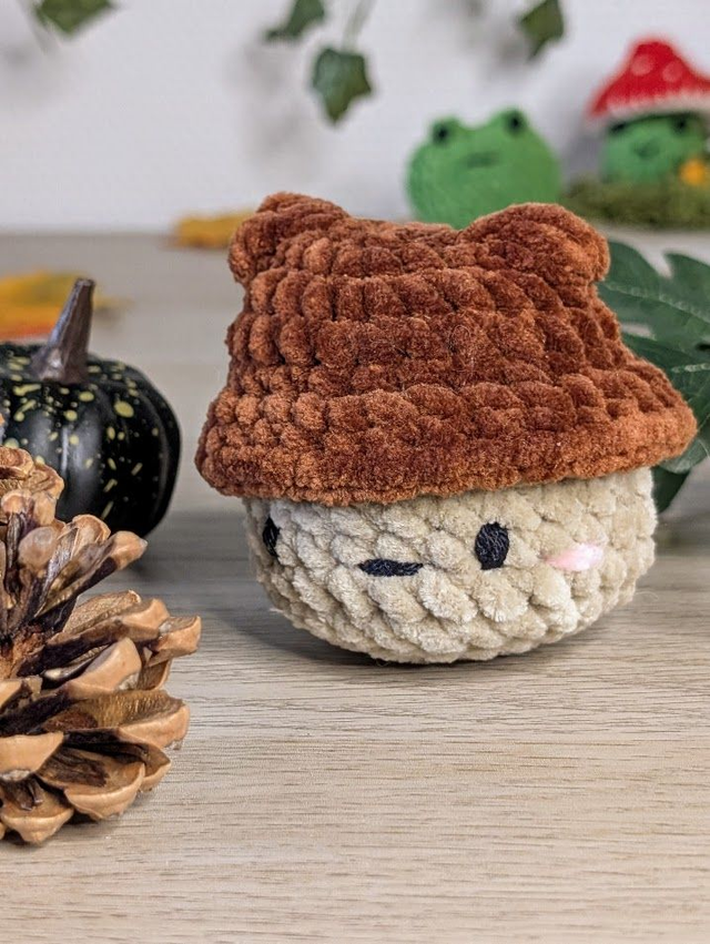 Glours - Gland de chêne mignon , crocheté main  