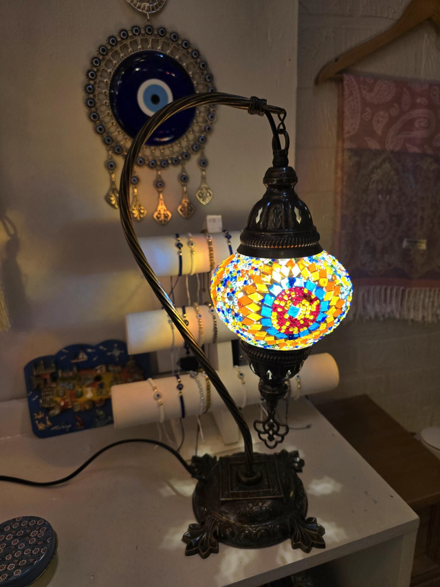 Medium Mosaic Swanneck Table Lamp