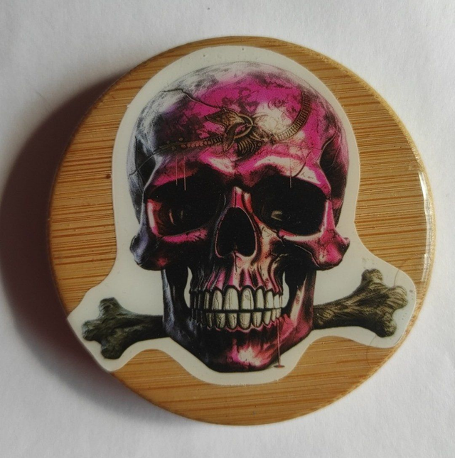 Décapsuleur Tête de mort magnétique frico