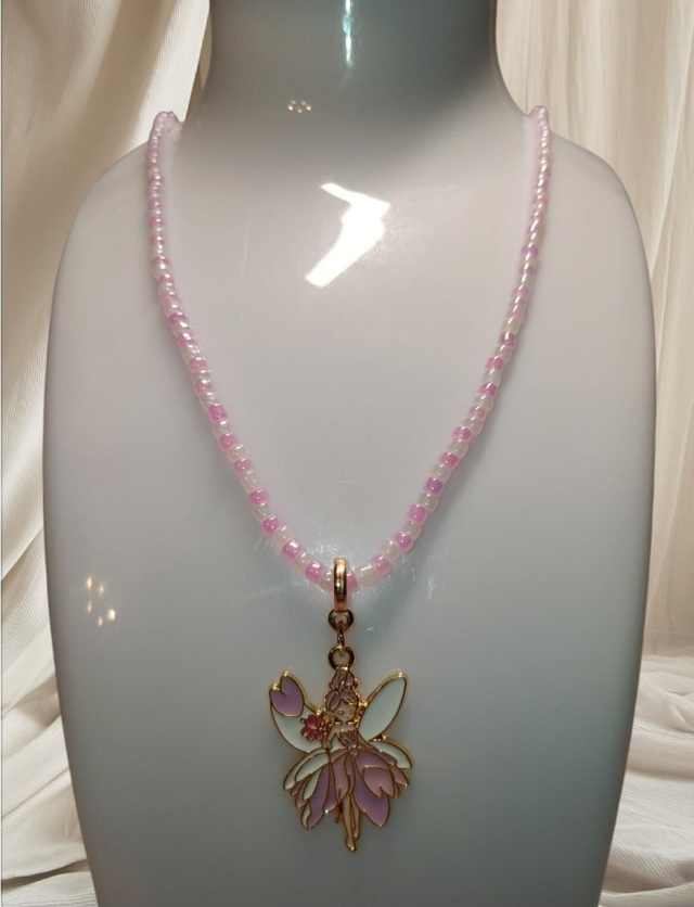 Collier pendentif Fée Elfe en Perles de Rocaille 3mm 