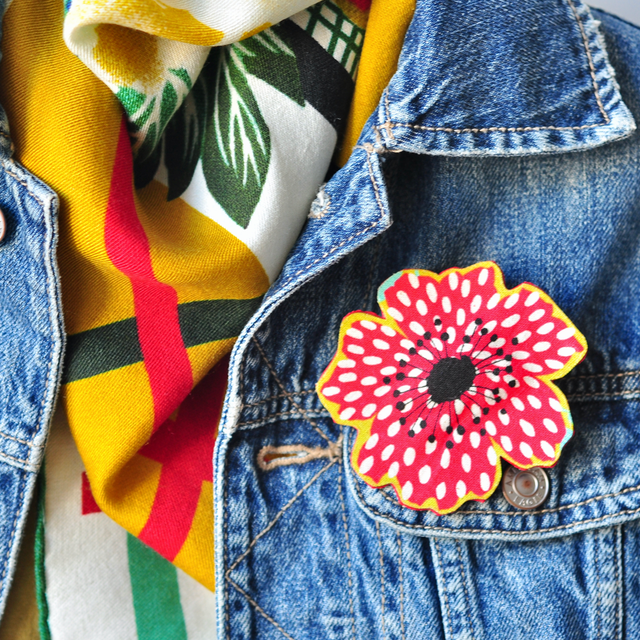 Broche Fleur DOTTY Rouge