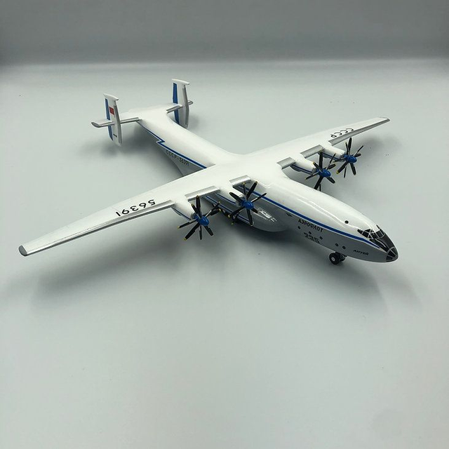 Antonov An-22 "Antäus" Aeroflot CCCP-56391 1/200