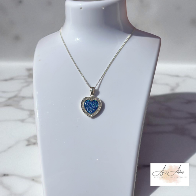 Flat style cz heart pendant