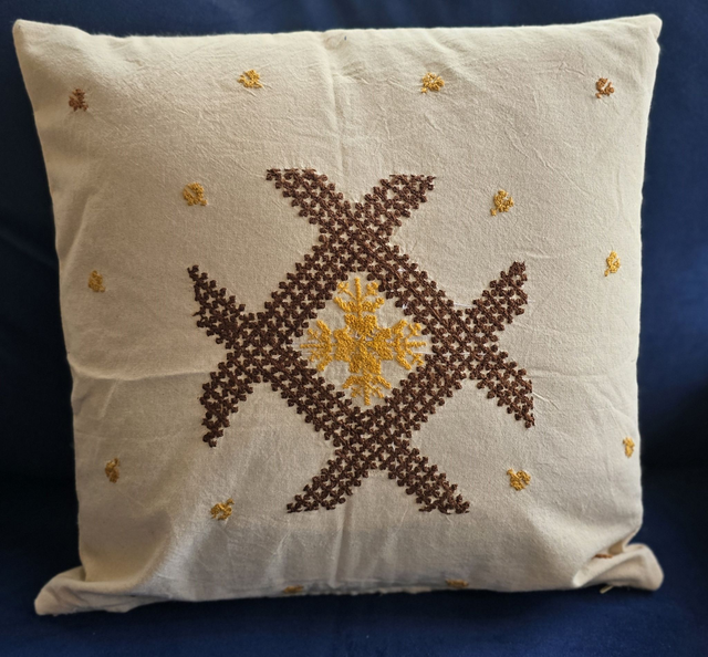 Housse de coussin "Al Fassi" brodée à la main