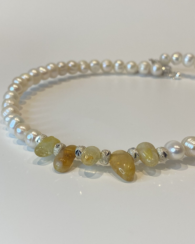 Collier Lumière d’Ivoire (Pièce unique)