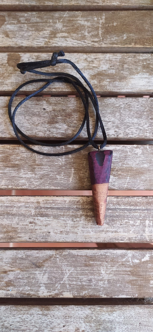 Colgante forma conica 