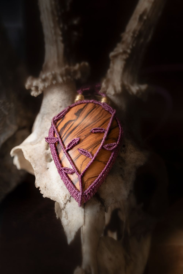 Auriel - Collier avec Bois d'Olivier