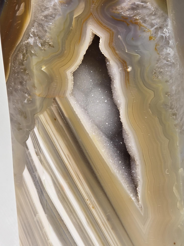 Agate cristallisée du Brésil