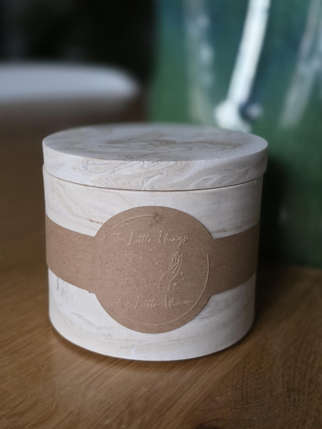 La petite élégante cuir et bois