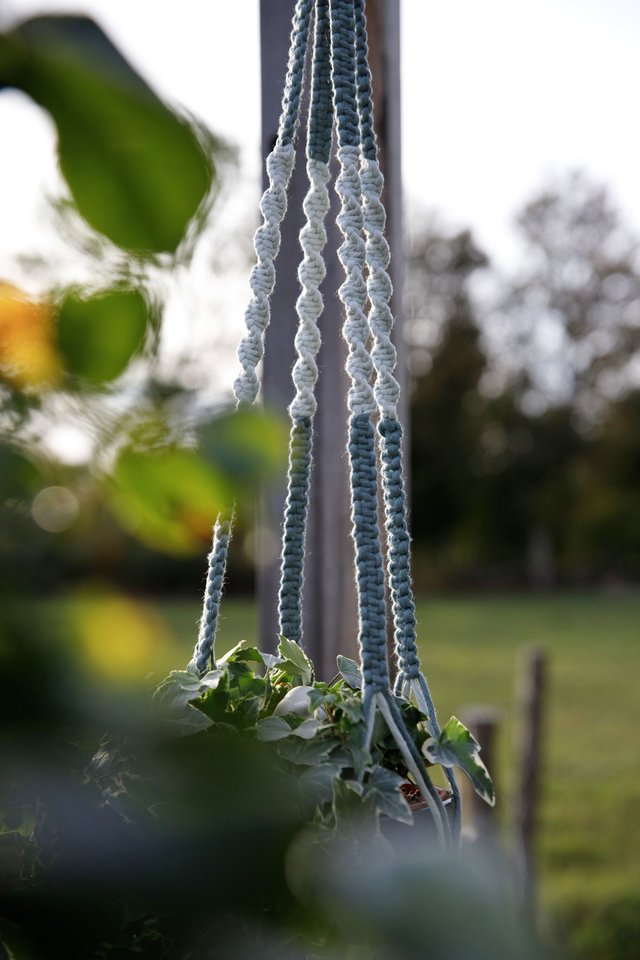 CAMELIA ~ Suspension bicolore bleue