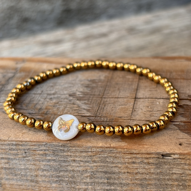 Bracelet Papillon doré nacre