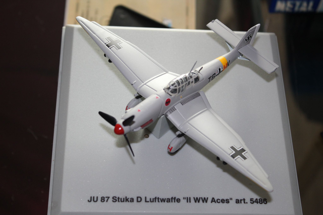 JU 87 Stuka D Luftwaffe &quot;II WW Aces&quot;, 1:100
