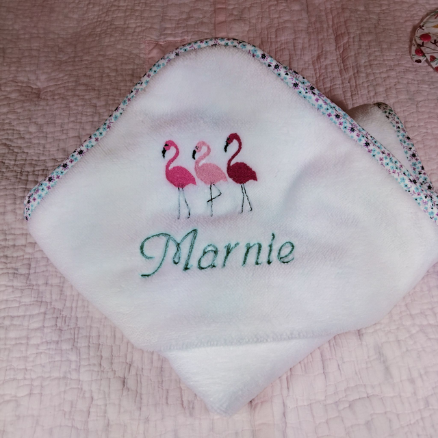 Cape de bain personnalisée 3 flamants roses