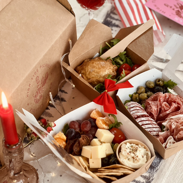 Hamper - Snacky Bits 2pp