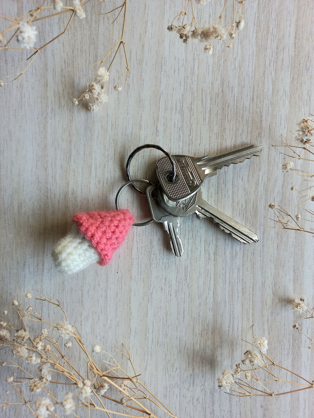 Soleil Couchant – Porte-clef crocheté