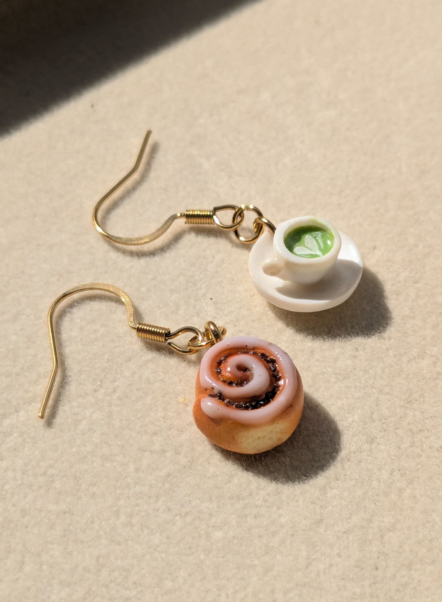Boucles d&#039;oreilles Matcha &amp; Cinnamon Roll