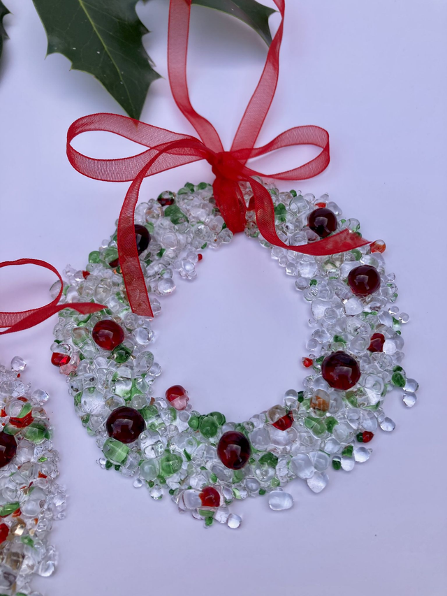 Red wreath Christmas decoration 