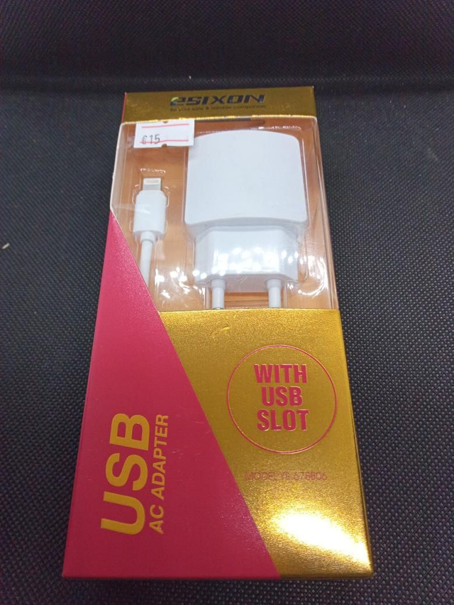 *0215- Esixon IPhone USB Ac adapter