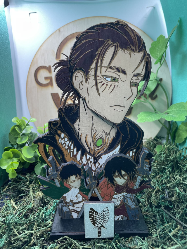 Figurine Attaque des titans, Eren Jäger en bois