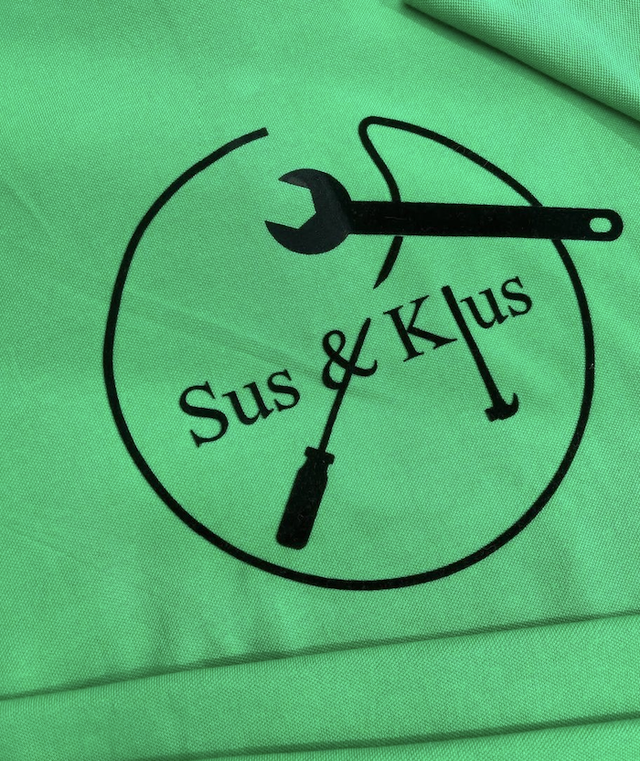 Hoodie met opdruk (langs 1 zijde)