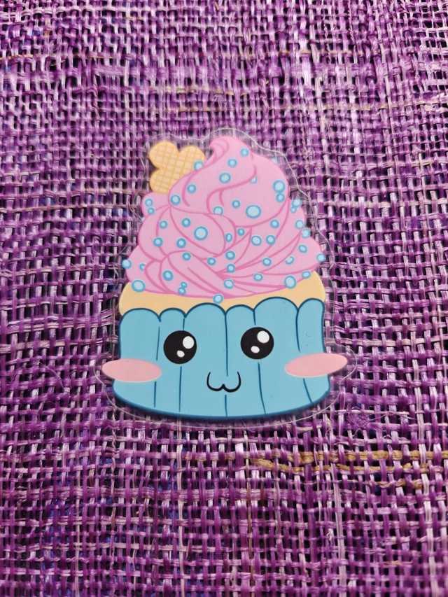 Cupcake sticker