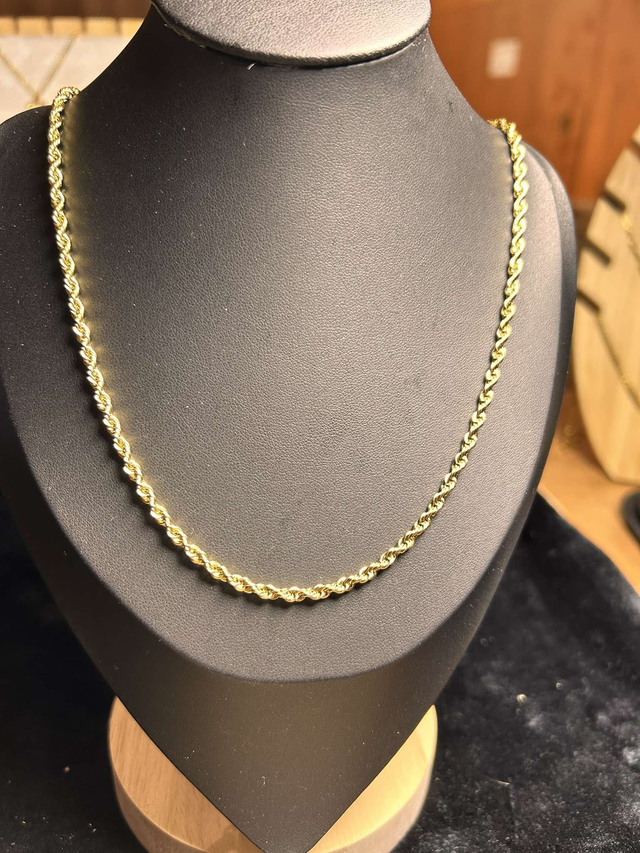 Twisty Gold Necklace
