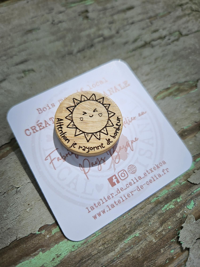 Pin's en bois de chêne massif