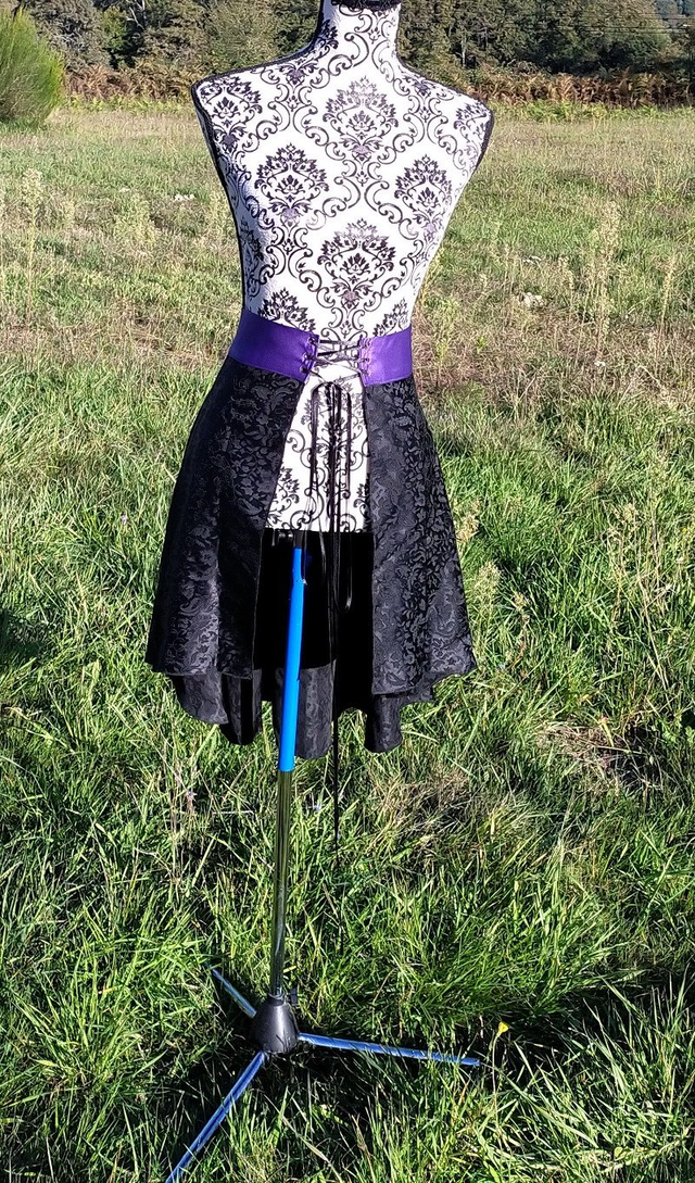 Sur-jupe asymétrique