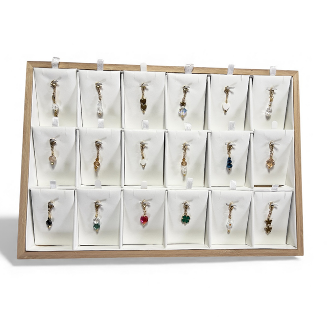 COFFRET EXCELLENCE 18 EQUI CHARMS au choix