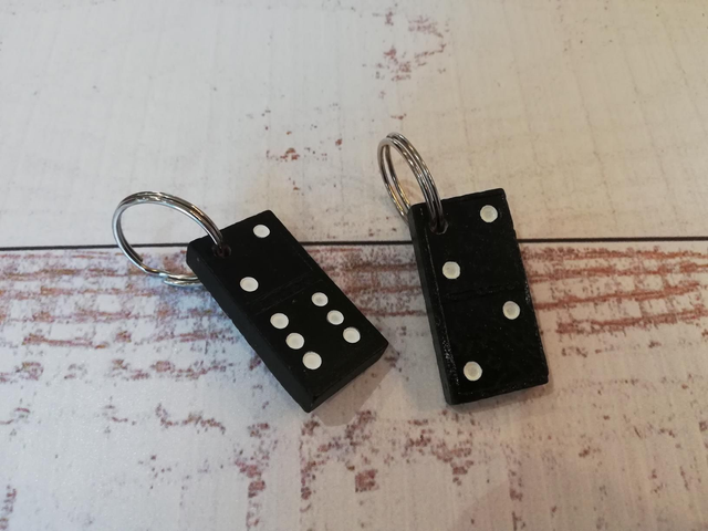Domino Keyring