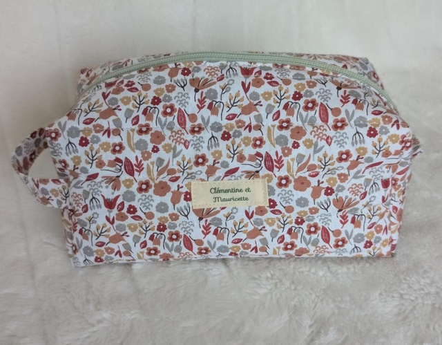 Trousse matelassée côté carré - Collection "Herbier terracotta"