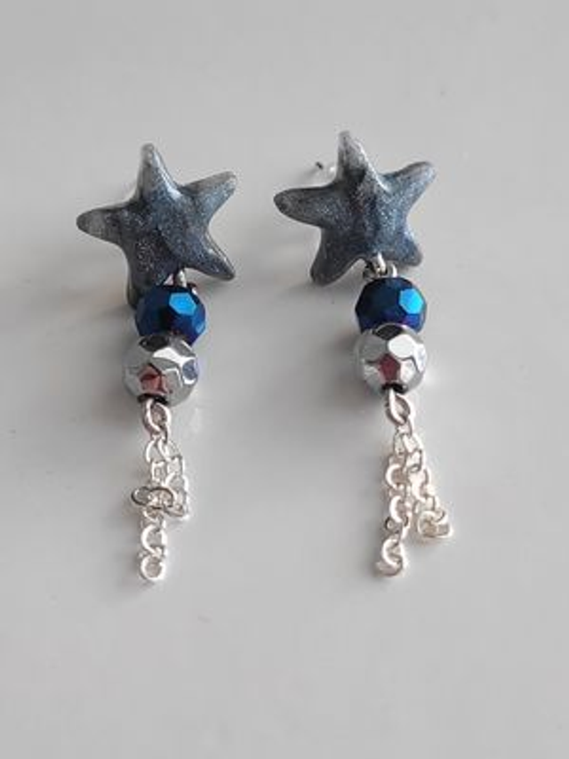 Drop earrings: Grey &amp; blue star with silver chain